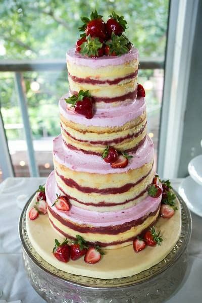 The classic italian meringue wedding cake icing recipe is smooth creamy and not too sweet. Pin on Cakes