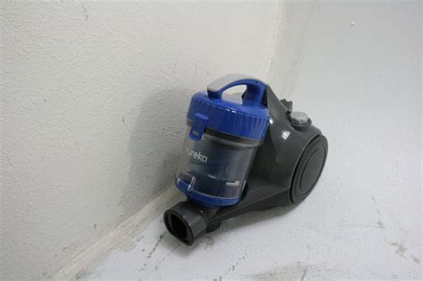 Eureka Nen110a Whirlwind Bagless Canister Vacuum Cleaner Corded Blue