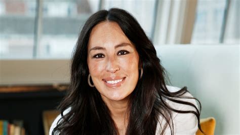 Joanna Gaines Is Grateful For The Forced Rest Following Microdiscectomy Surgery After Back