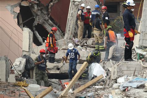 Es decir, ahora hay 17 personas más (una variación de 12,59%). Hay 295 muertos por el terremoto del 19-S en México - Televisa News