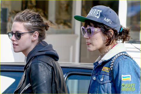 Kristen Stewart Rumored Girlfriend Soko Visit Paris Dentist Photo Kristen Stewart