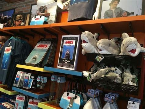 Последние твиты от cat café studio (@catcafestudio). Moribund merchandise for JAWS at Universal Studios ...