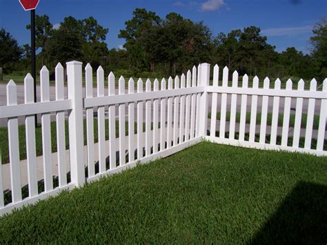 White Vinyl Picket Fence