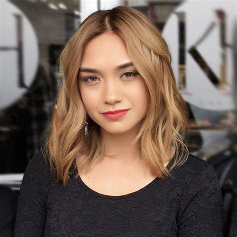 Just because your hair is slicked back doesn't mean it has to stick shallowly against your head. 35 Stunning Ways to Wear Long Bob Haircuts in 2020