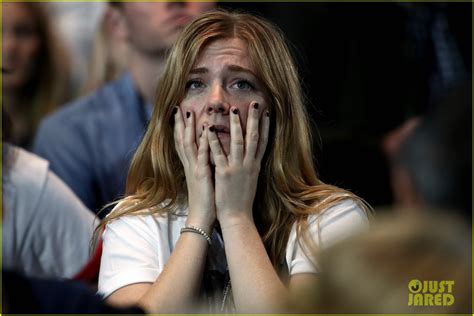 Photos From Hillary Clintons Election Night Event Are Devastating To