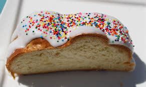 14) let them cool completely and then slice and serve. Italian Sweet Easter Bread Recipe - Laura Vitale - EverybodyLovesItalian ...