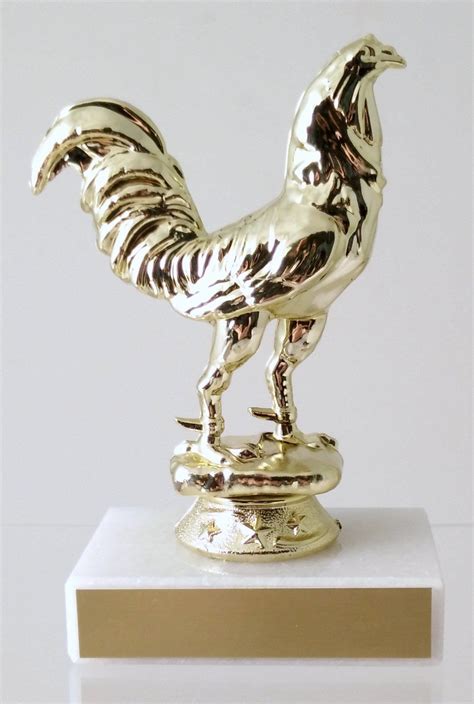 Fighting Rooster Trophy On Marble Rooster Fighting Rooster Chickens And Roosters