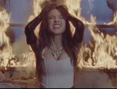 Good 4 U Music Video Fire Scene Angry Olivia Rodrigo Aesthetic Divas