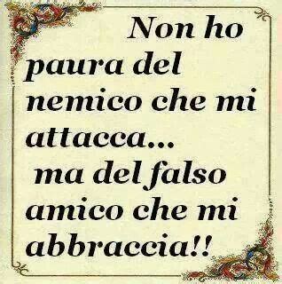 Bellissime frasi d'amicizia, frasi sull'amicizia ricevute. Falsità | ♔I LINK DI REGINELLA♔ | Pinterest | Hug me ...