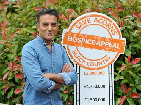 Citizen Khan Star Adil Ray Visits Acorns As He Urges People To Keep Fundraising Express And Star