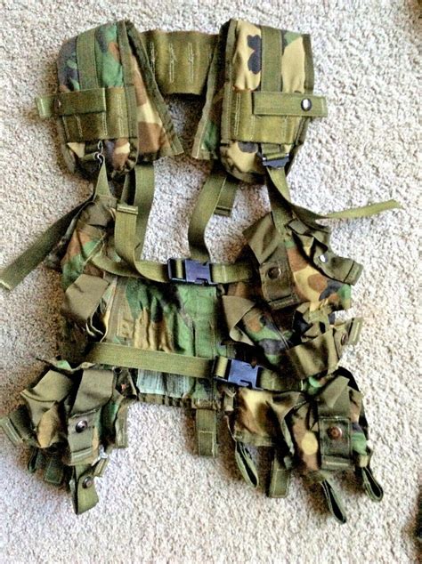 Us Army Issue 40mm Tactical Grenade Carrier Load Bearing Vest Woodland