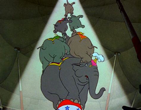 Dumbo The Elephant Tower Dumbo Disney Escena