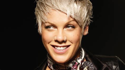 Pink The Singer Wallpaper 67 Pictures
