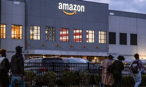 Georgia Amazon Employee Sentenced To 16 Years After Stealing Nearly 10