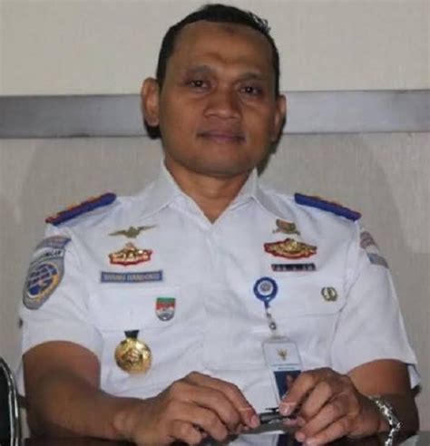 Direktorat jenderal perhubungan laut menggagalkan rombongan warga yang nekat mudik secara tersembunyi melalui jalur laut di perairan. Kemenhub Terus Lakukan Optimalisasi Program Tol Laut ...