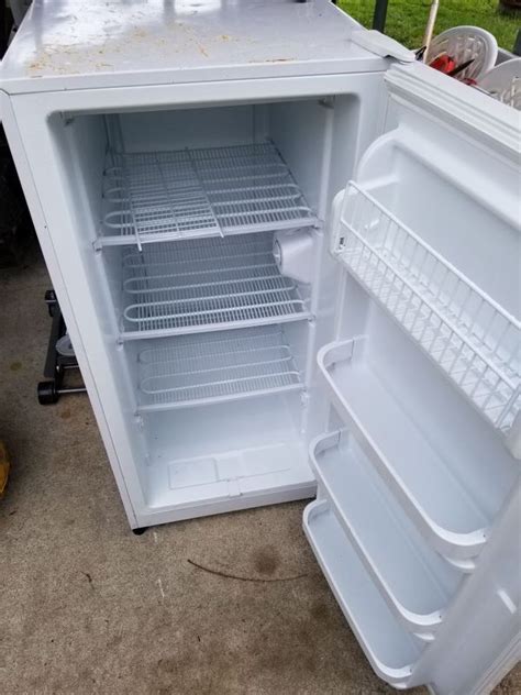 Magic Chef Cu Ft Upright Freezer In White For Sale In Savannah