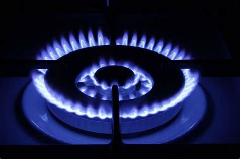 The word gas is short for gasoline. Gas natural vs. petróleo - ElCapitalFinanciero.com
