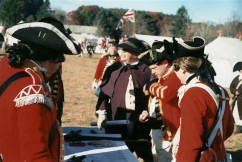 Pin By Irish Redcoat On Reenactment Images Fashion Dresses Academic