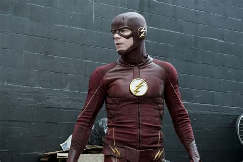 The Flash Season 3 Episode 19 Recap Its Another Dumb But Good Time