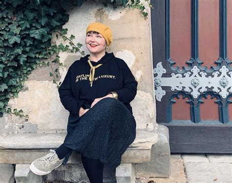 Wann gelte ich als alkoholabhängig?» antwort von christine harzheim, psychologin fsp und systemische familientherapeutin. Wann bin ich zu alt für einen Hoodie? | Texterella