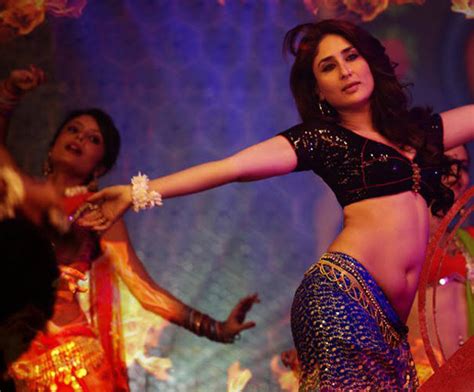Want Hot Belly Curves Like Bebo Aka Kareena Kapoor Take Inspiration From These Photos IWMBuzz