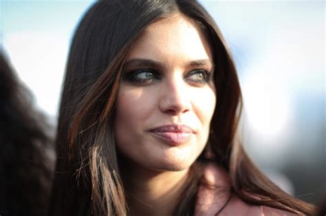 Model Sara Sampaio Lashes Out At Paparazzi For Topless Snaps Page Six