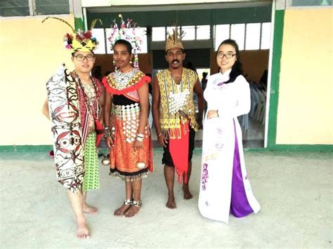 Suasana majlis keramaian adat melah pinang kaum iban sempena menyambut perayaan gawai dayak 2017 di rumah panjang nanga ibus, roban, sarawak. Sukarelawan Berpeluang Selami Budaya dan Tradisi Komuniti ...