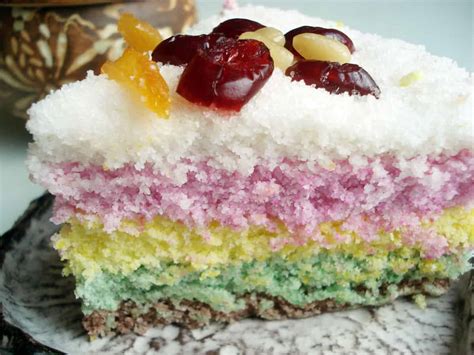Rainbow rice cake (Mujigae-tteok) recipe - Maangchi.com