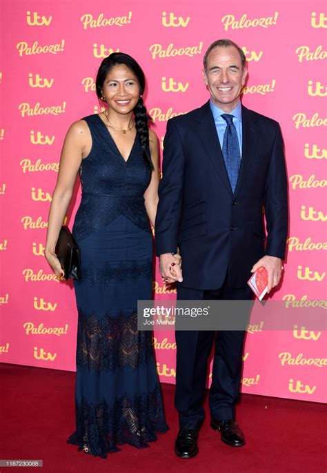 Robson Green Addict • Robson Green And Girlfriend Zoila Shord Itv