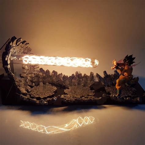 Lampe de chevet dragon ball z. Figurine-Lampe Son Goku - Kamehameha (vague d'énergie, jaune) | Figurine, Lampe de chevet, Goku