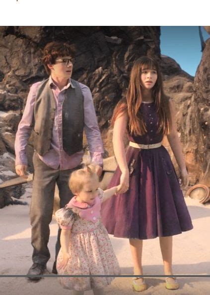 Violet Baudelaire Purple The End Dress In 2021 A Series Of Unfortunate Events Bts Film