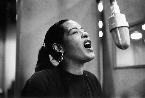 25 Of The Best Female Jazz Singers Of All Time That You Should Listen To Yencomgh