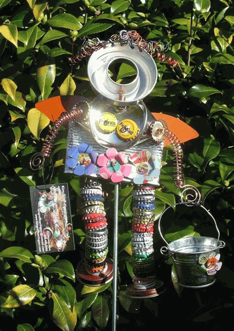 Recycled Garden Art From Kinda Neat Looking Recycled