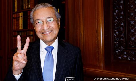 Terhutang Budi In English Ya Kalo Aku Cukup Bilang Terima Kasih Saja Itupun Sudah Cukup Untuk Membalas Budi Cowok Tersebut Bukan Semua Cowok Mengharapkan Ti Bal Balik Seperti Itu Kamu Jangan Sampai