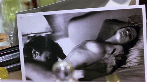 Nude Video Celebs Linda Fiorentino Nude Jade 1995