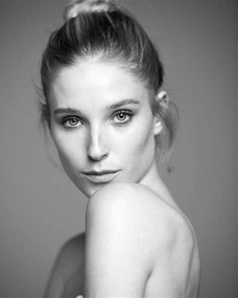 Polina Logvin Mc Model Management