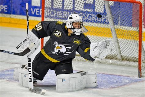 Erik martin österdahl , (geboren 12. Neue Verträge der Adler Mannheim: Torhüter Tiefensee als ...