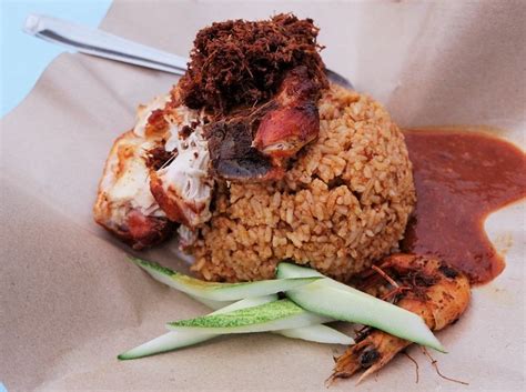 Cara membuat apam nasi kukus ni senang sangat. Resepi Nasi Lemak Kukus Mudah Dan Sedap - CRV Tu