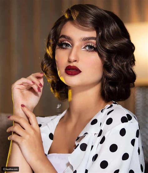 لا يجب بعد اجراء عمليات تجميل الانف بالفيلر ارتداء النظارات. شاهدوا بالصور: شبيهة حلا الترك التي أحدثت ضجة بملامحها ...