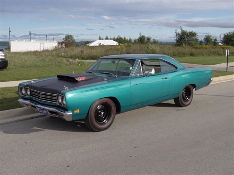 Chrysler seafoam turquoise / #3d8888 hex color code. 1969.5 A-12, M code 4 speed Road Runner - The Supercar ...