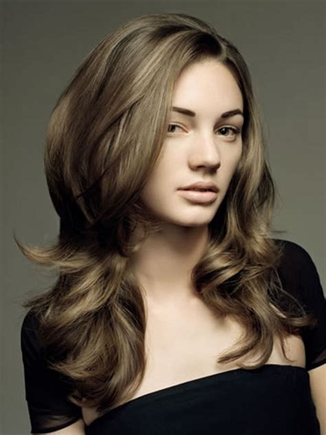 Long layered hair with bangs Hip Long Layered Hair Styles|