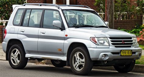 Mitsubishi Pajero Technical Specifications And Fuel Economy