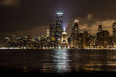 Chicago Cityscape Nightscape 4k Wallpaper Coolwallpapersme