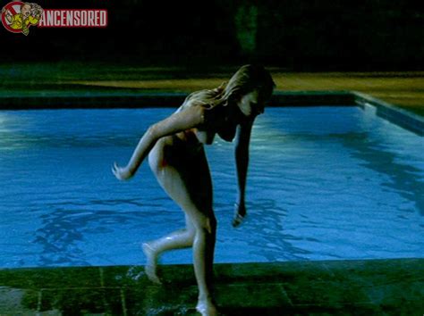 Nackte Ludivine Sagnier In Swimming Pool My Xxx Hot Girl