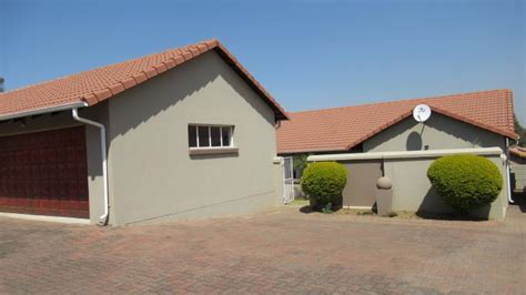 Kings crossing apartments midrand gated community homes leo wilson s kings crossing clovi the largest selection of apartments flats farms repossessed property private property and houses to rent in midrand by. Kings Crossing Apartments Midrand : Browse big, beautiful ...