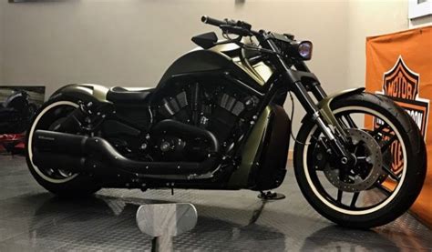 Harley Davidson V Rod 2017 Olive By 69 Customs