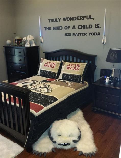 Outer space theme bedrooms blog. 20 Awesome Star Wars Room For Little Boys | Home Design ...