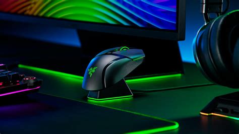 With The Razer Basilisk Ultimates 14 Customizable Razer Chroma Rgb