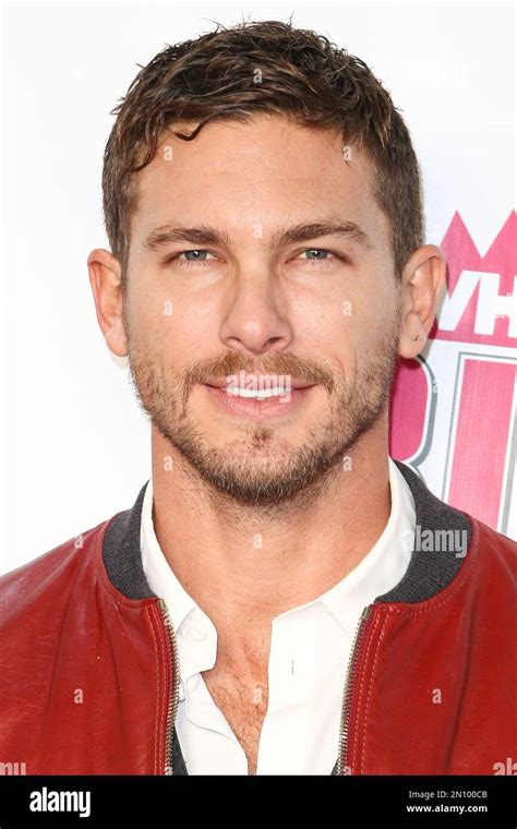 Adam Senn Attends The Vh1 Big In 2015 With Entertainment Weekly Award