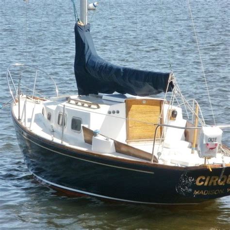 Bristol 27 — Sailboat Guide